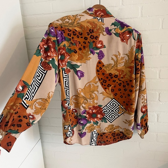 Insanely good Vintage Blouse Mixed print Floral Scarf Animal Mobwife Sz 20 - Picture 9 of 14